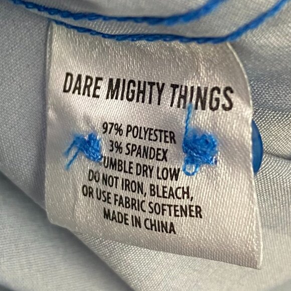 RSVLTS Shark Week Shirt Men's XL Button Down Up Discovery Channel All Over Print - Picture 7 of 11